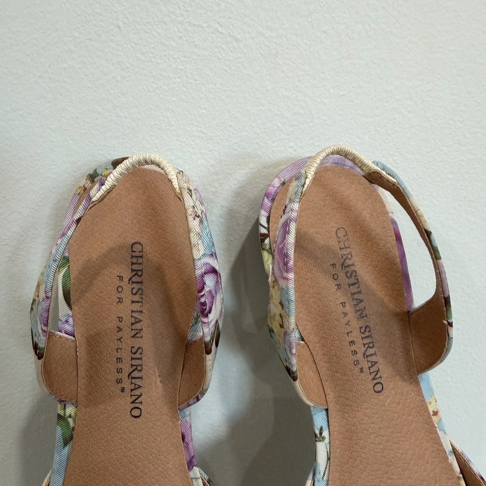 CHRISTIAN SIRIANO for Payless Women's Size 7.5 Flat Shoes Betty Floral - Picture 4 of 8